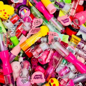 PALETA DE LABIALES A SUERTES SCOOP - ENTRE 5 Y 7 PRODUCTOS -